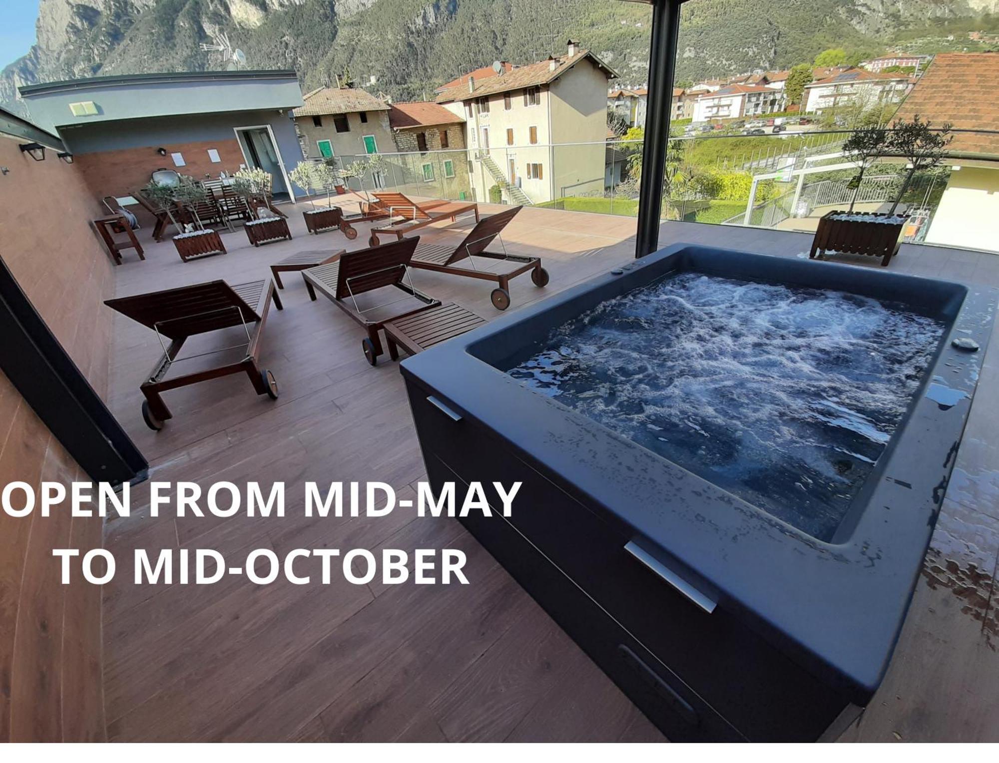 Garda Family & Solarium Apartman Riva del Garda Kültér fotó