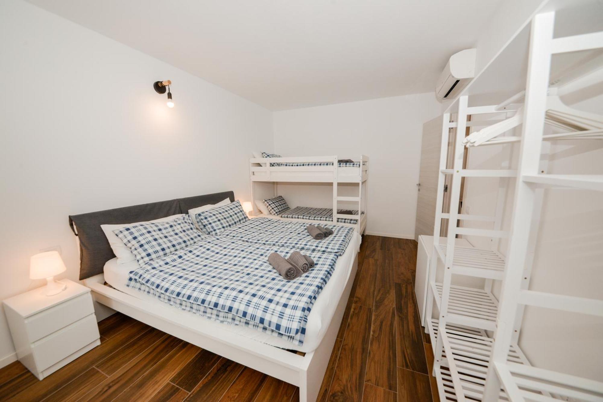 Garda Family & Solarium Apartman Riva del Garda Kültér fotó