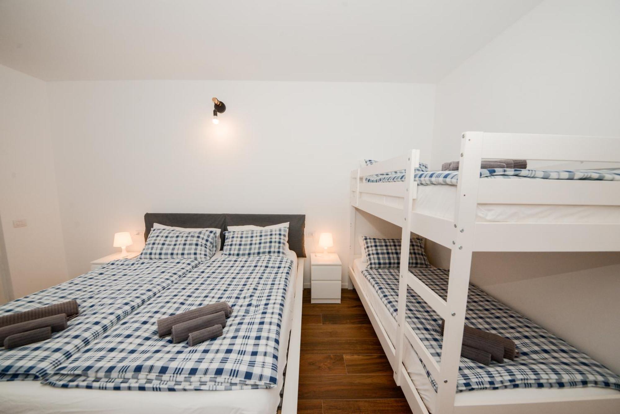 Garda Family & Solarium Apartman Riva del Garda Kültér fotó