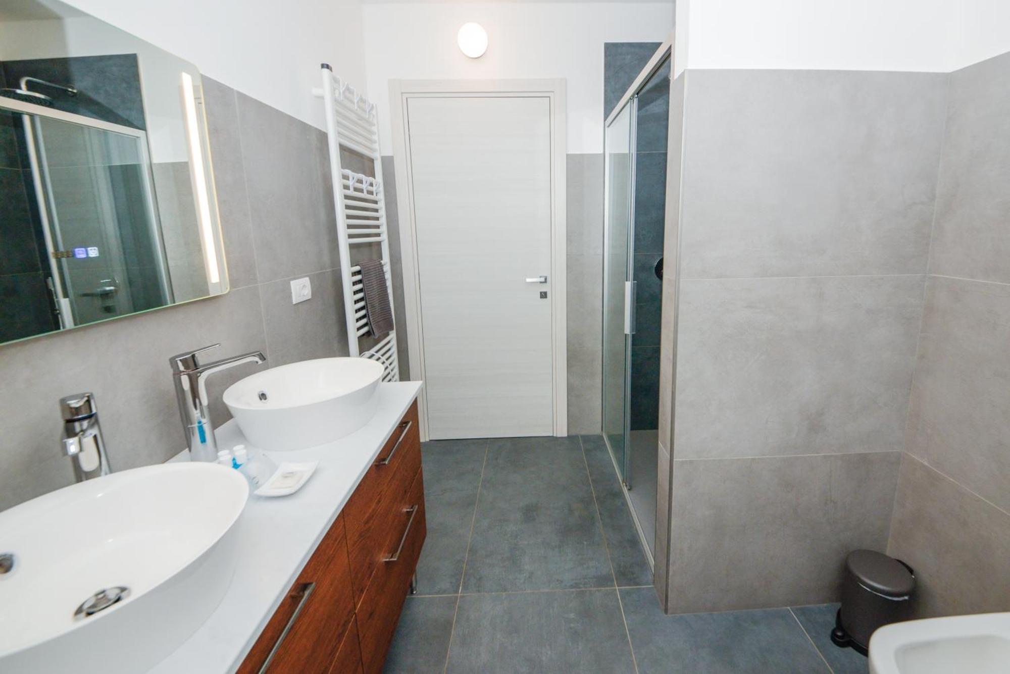 Garda Family & Solarium Apartman Riva del Garda Kültér fotó