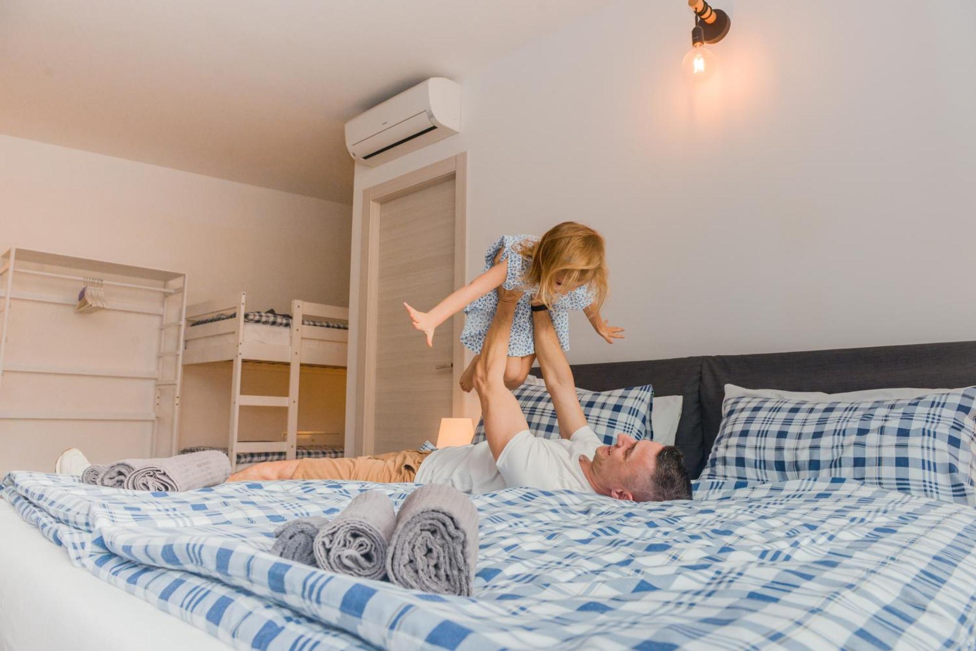 Garda Family & Solarium Apartman Riva del Garda Kültér fotó